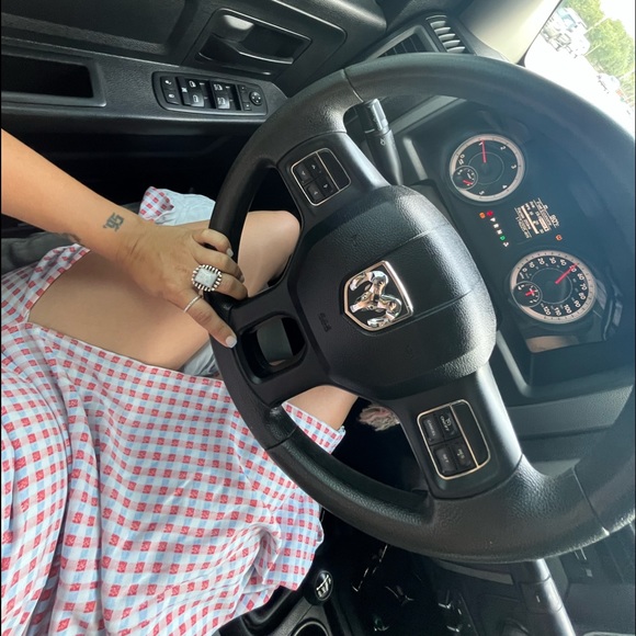 Meet your Posher, Kiah - Picture 5 of 7